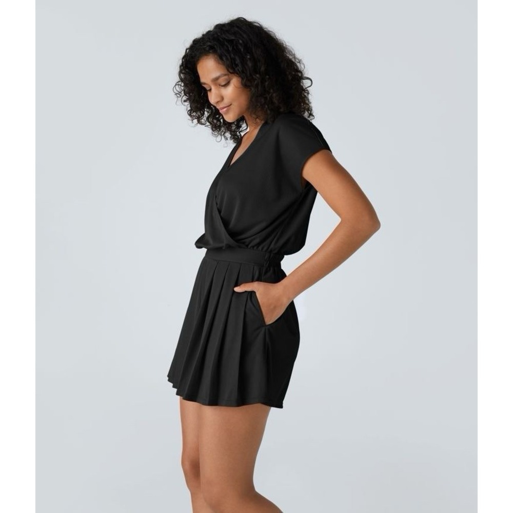 Halara V Neck Short Sleeve Pocket Waffle Casual Romper Black Medium NEW‎ - Picture 8 of 13